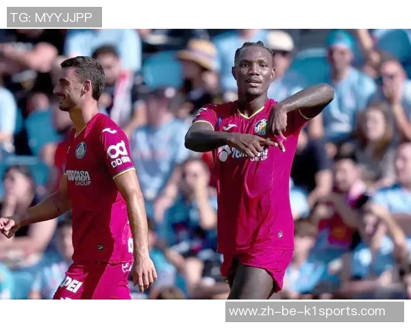 拉脱维亚足球明星崛起之路：从草根到欧洲赛场的荣耀之旅